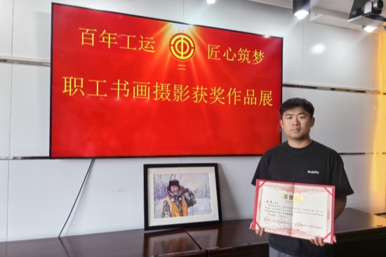 1750988831186257.jpg 813EA060BBC0F99E61EBE575B24E0217.jpg